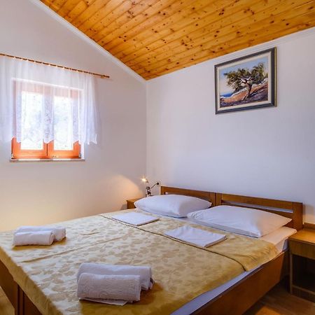 Apartments Stipe Mali Losinj Exterior photo